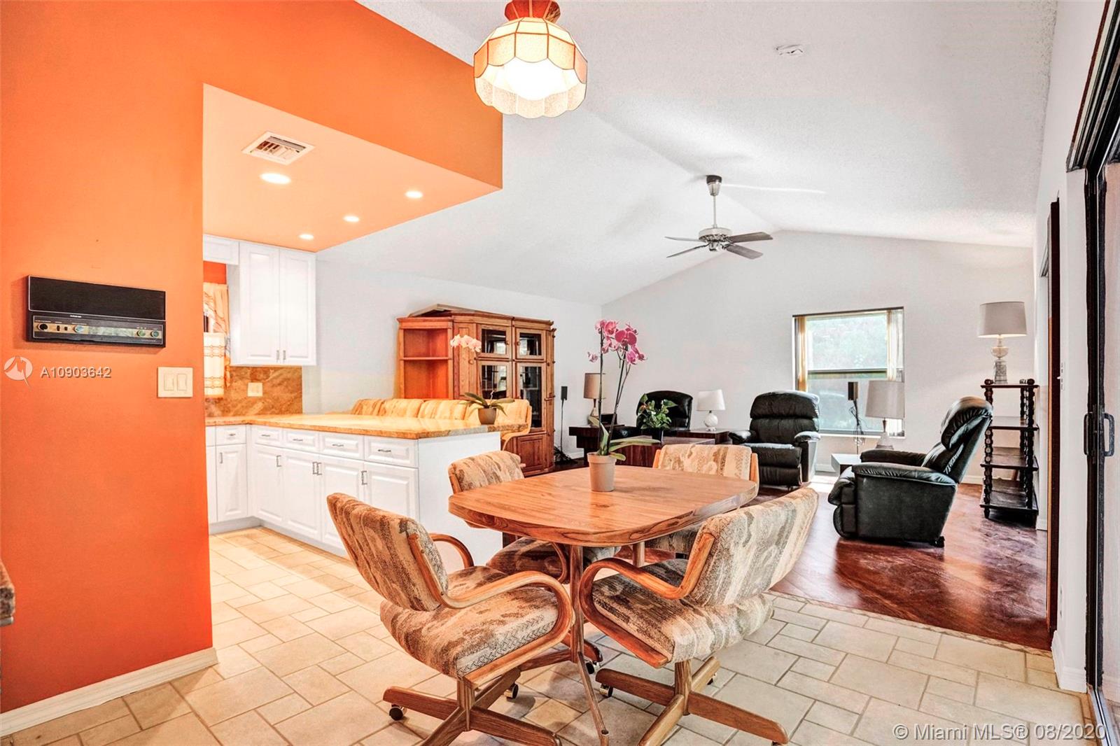 CROSSINGS - Residential