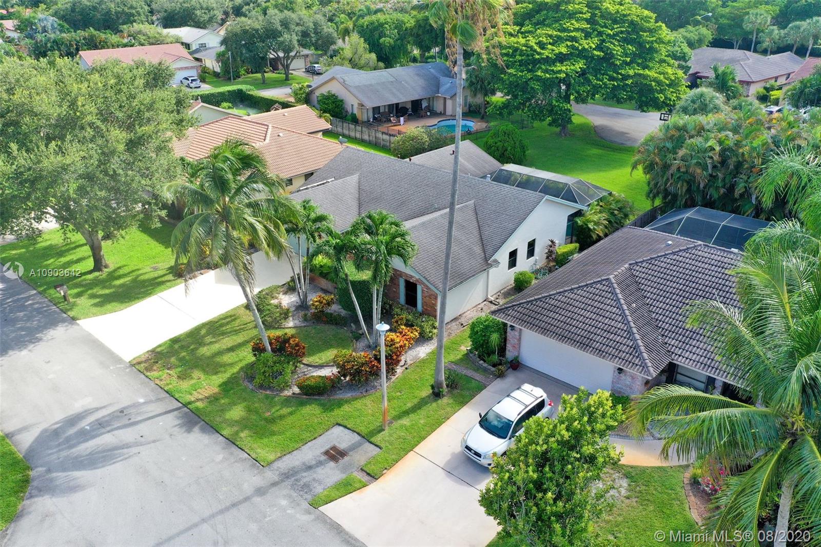 CROSSINGS - Residential