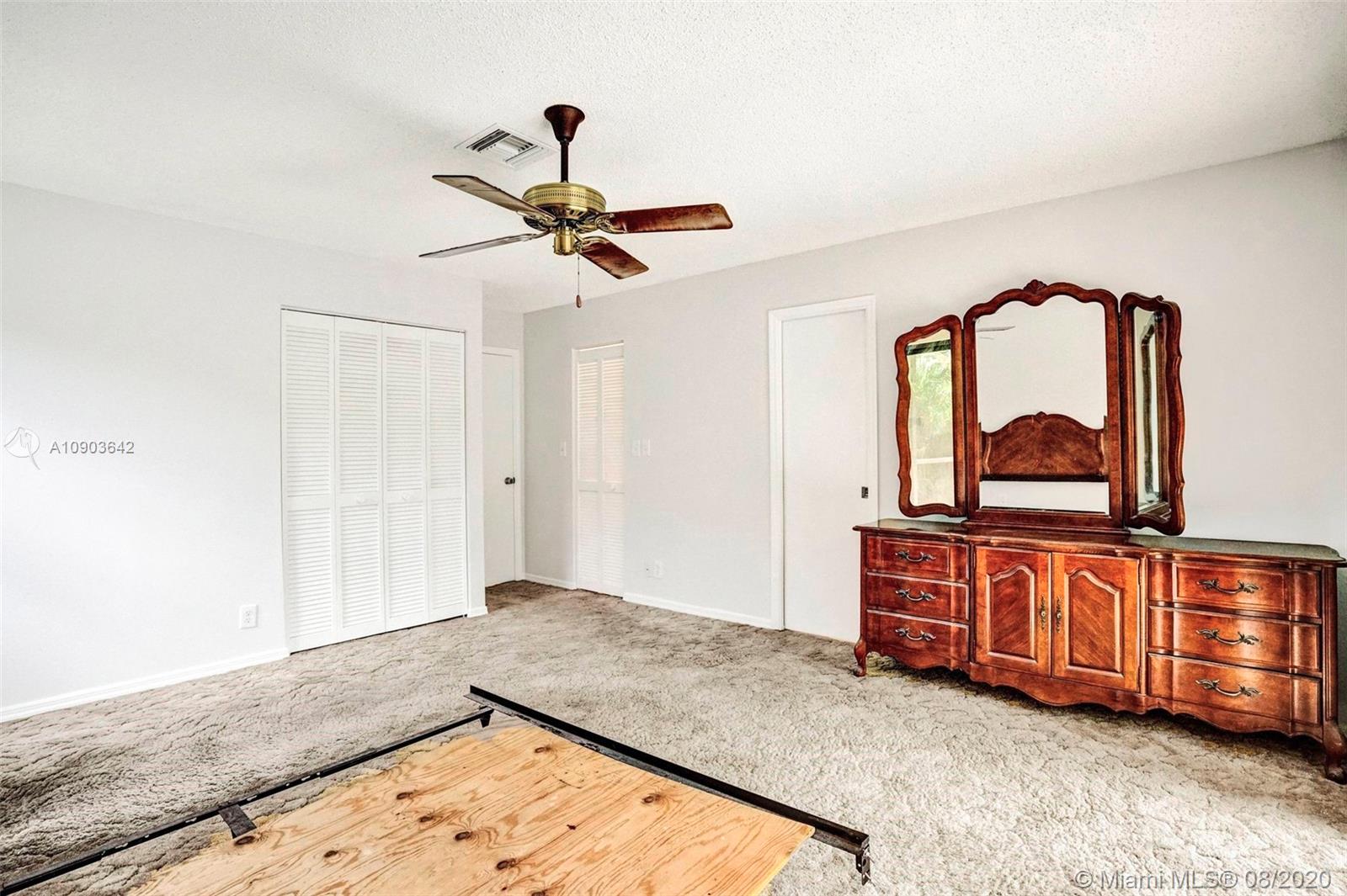 CROSSINGS - Residential