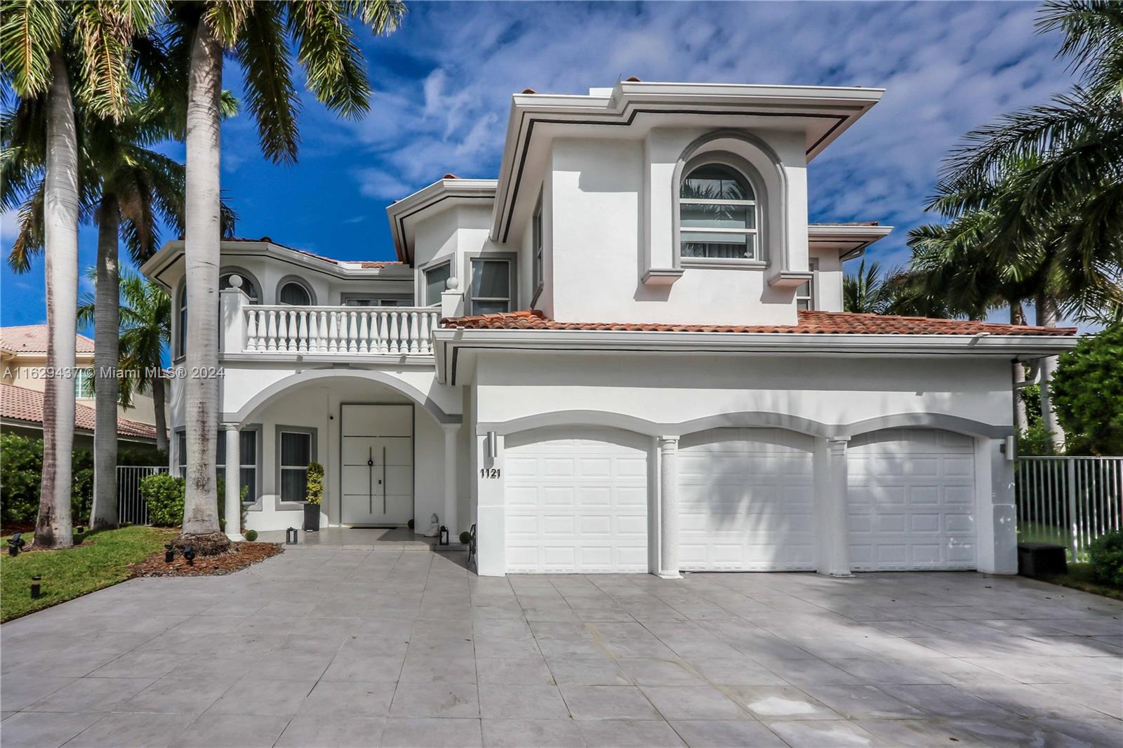 View Hollywood, FL 33019 house