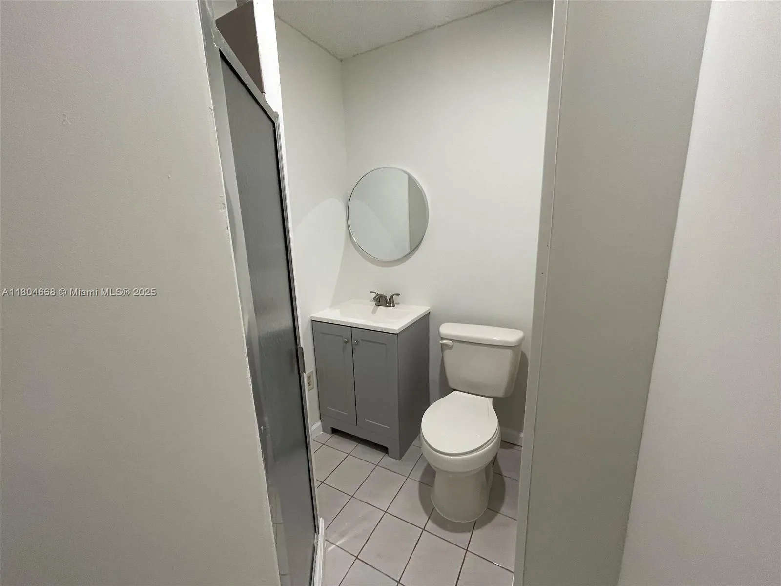 Miami, Florida 33165, United States, 3 Bedrooms Bedrooms, ,2 BathroomsBathrooms,Residential,Active,131725