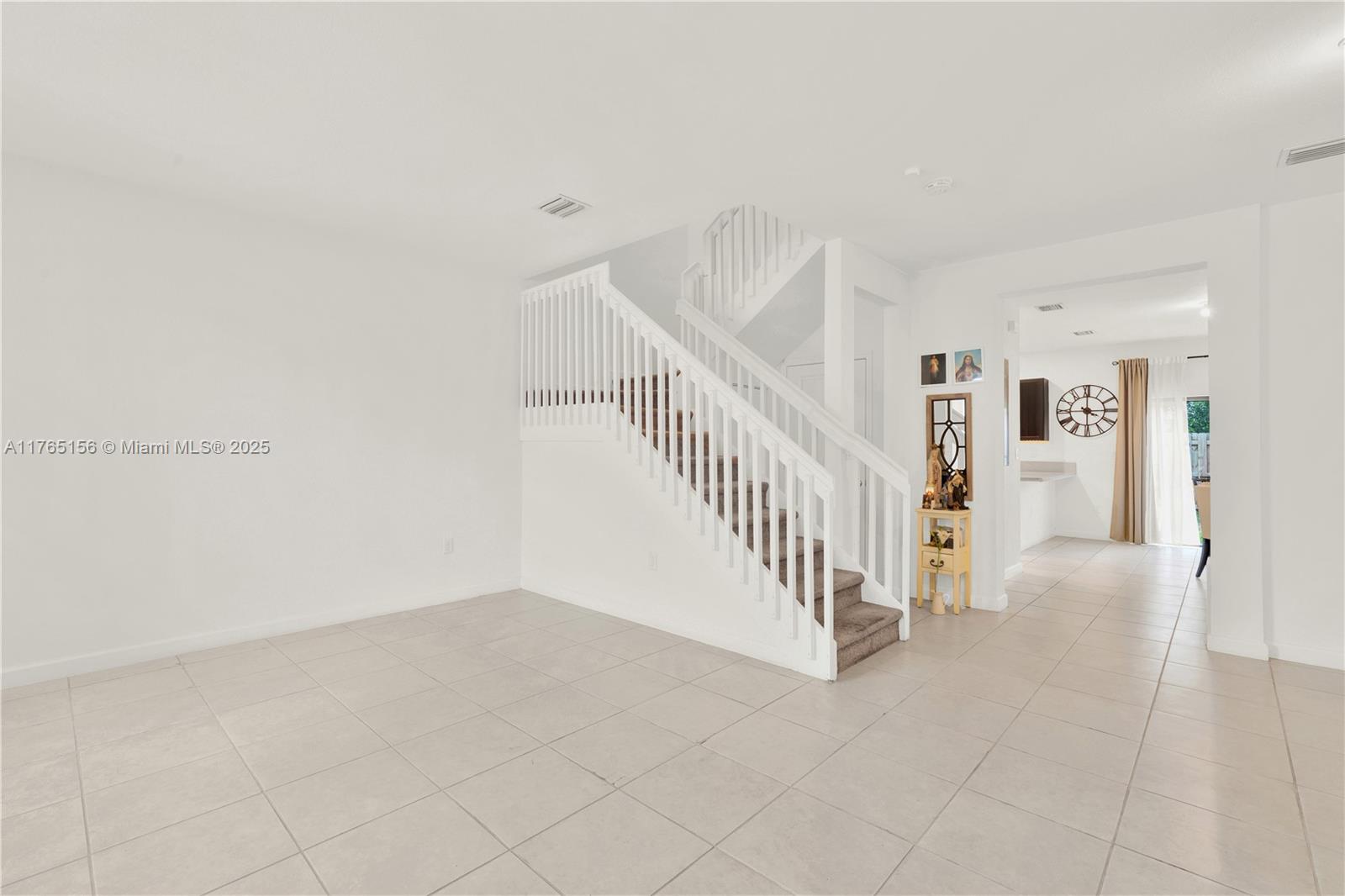 SILVER PALM RESIDENTIAL H - Residential