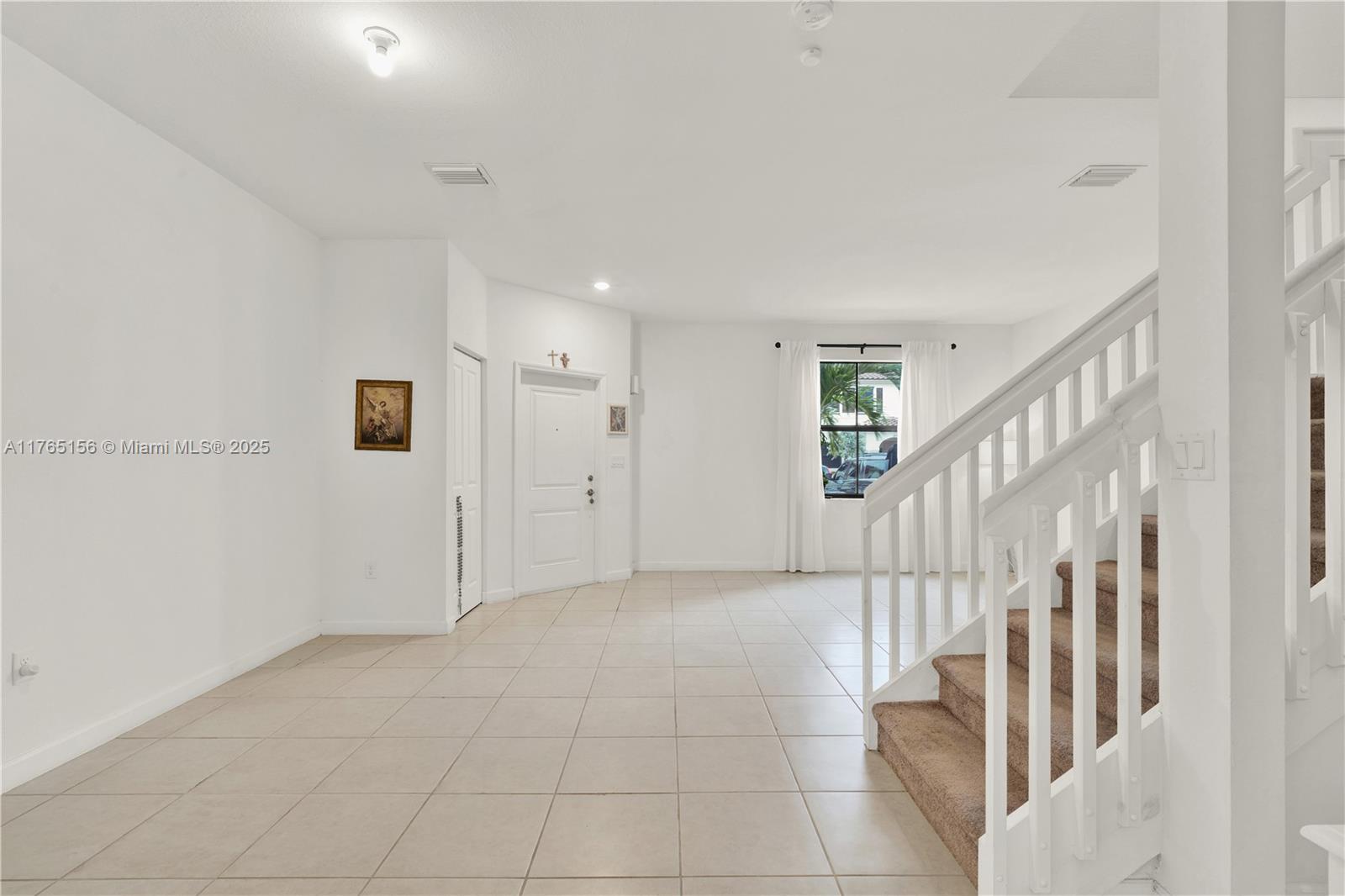 SILVER PALM RESIDENTIAL H - Residential