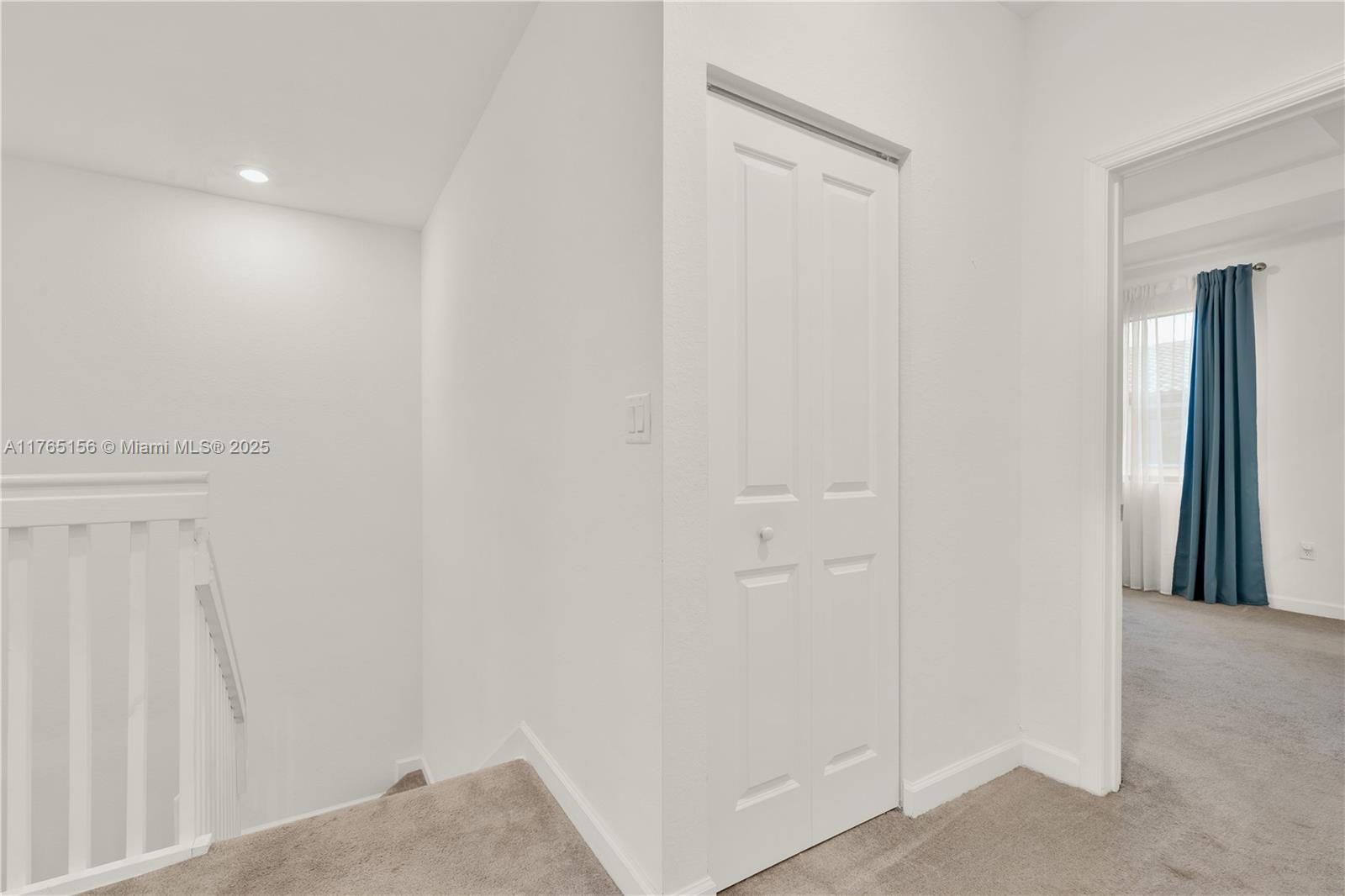 SILVER PALM RESIDENTIAL H - Residential