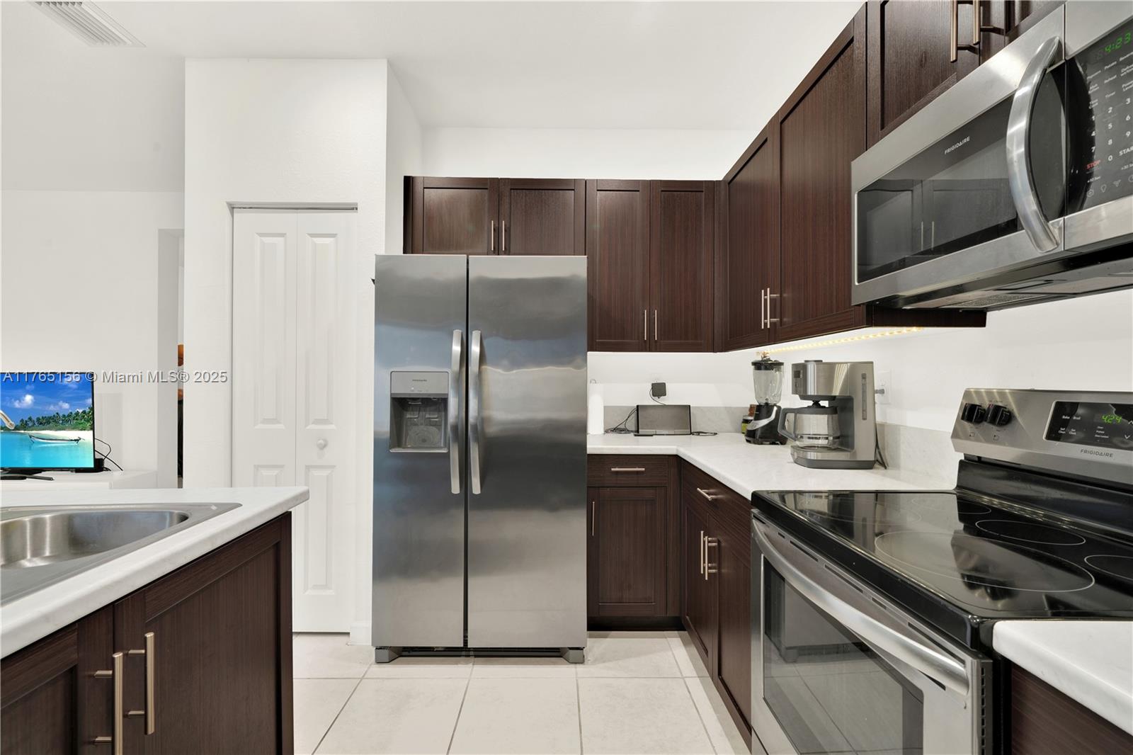 SILVER PALM RESIDENTIAL H - Residential