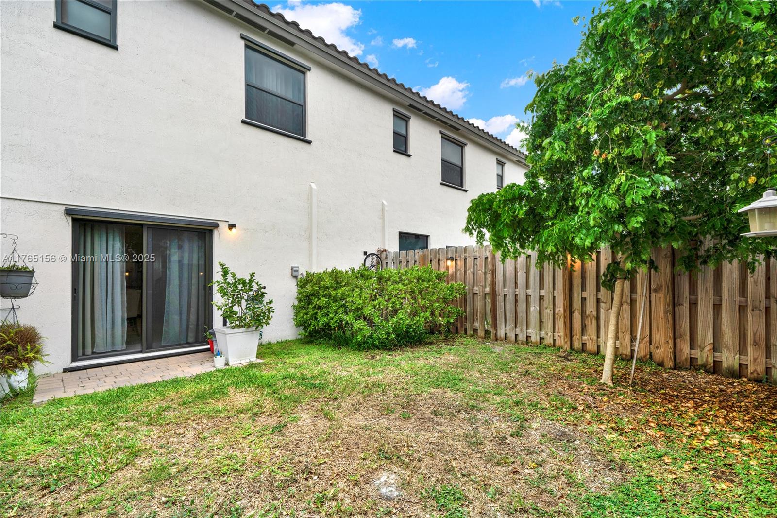 SILVER PALM RESIDENTIAL H - Residential