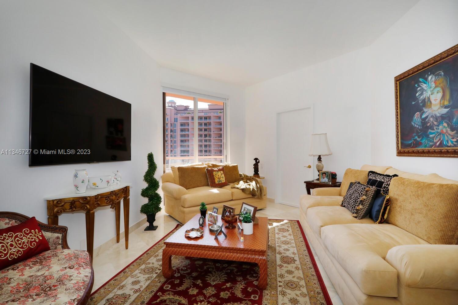 THE GABLES CONDO - Residential