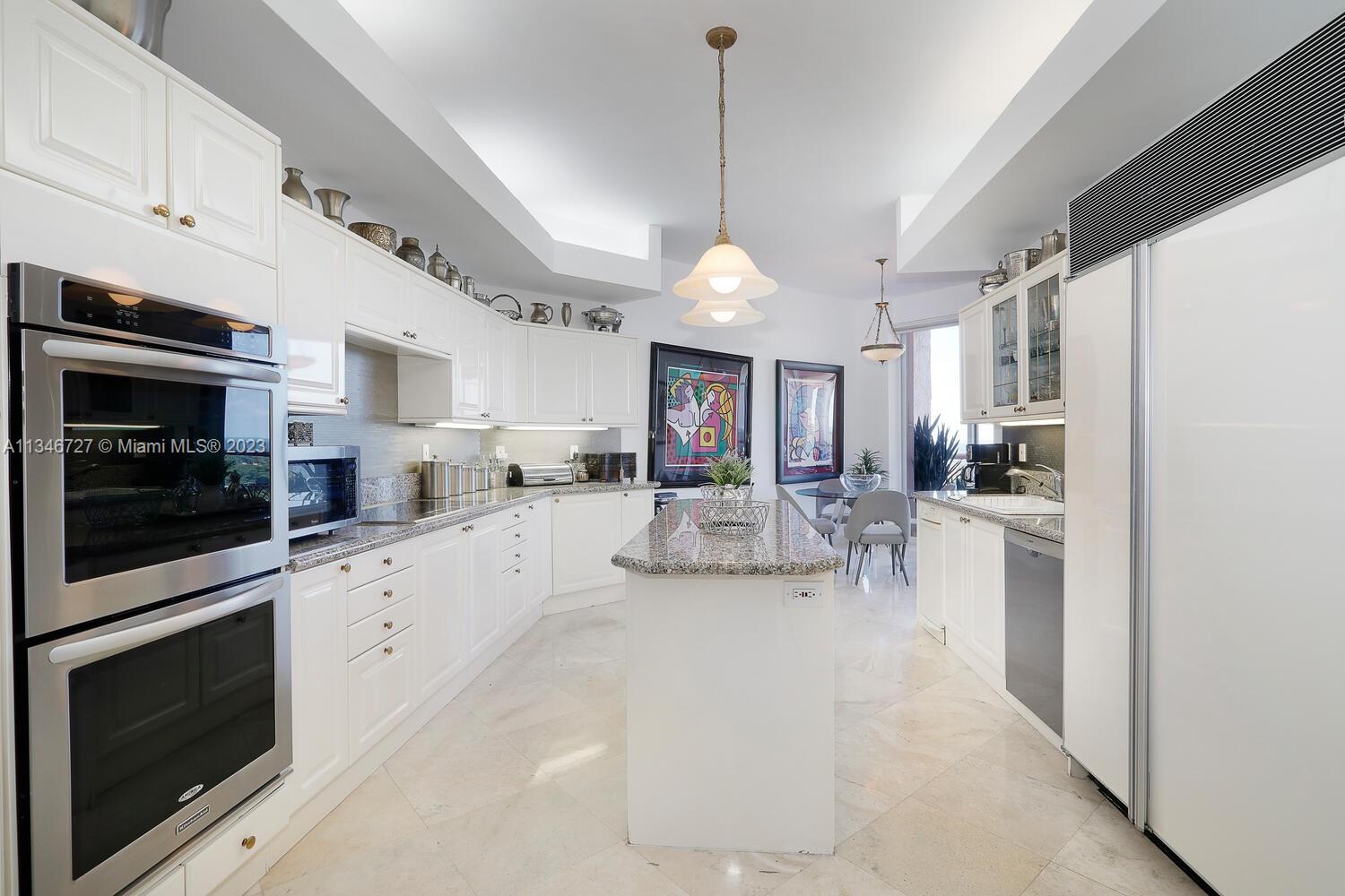 THE GABLES CONDO - Residential