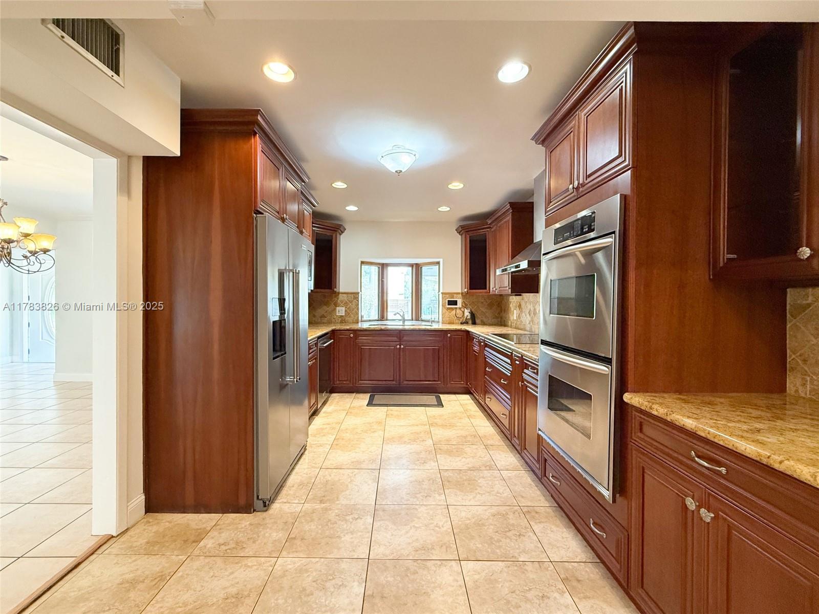 BAY RIDGE ESTS - Residential Lease