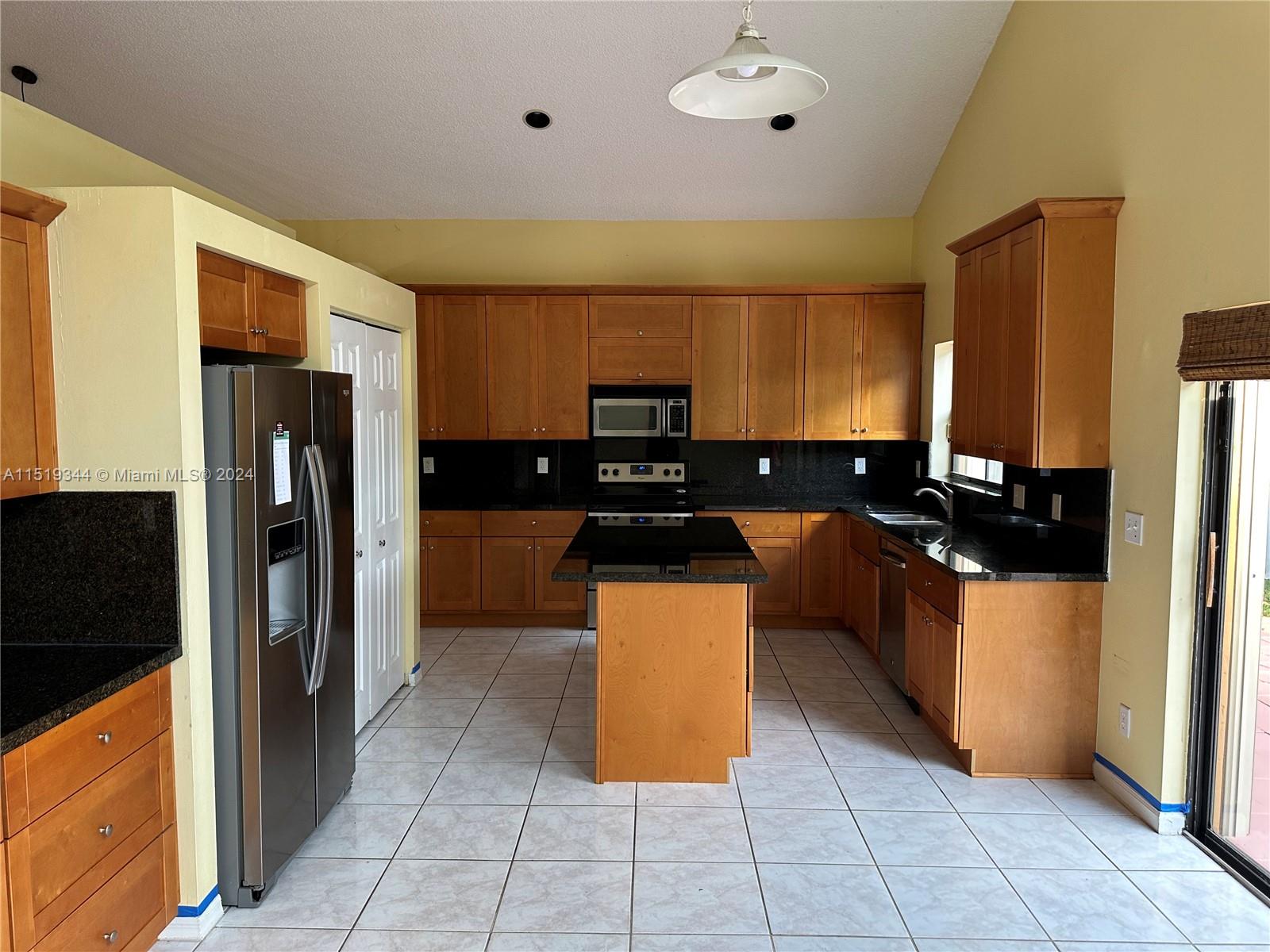 FIRST IMPRESSION - Residential Lease