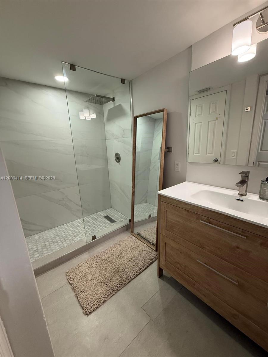 12105 NE 11th Pl 306