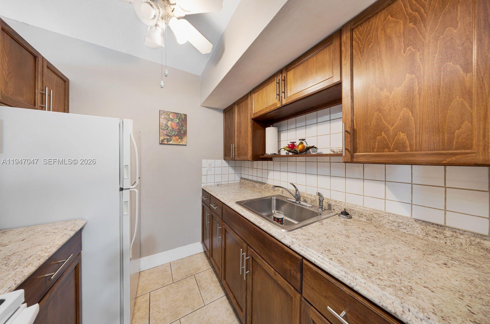 GOLDEN TOWERS NO 2 INC - - Residential