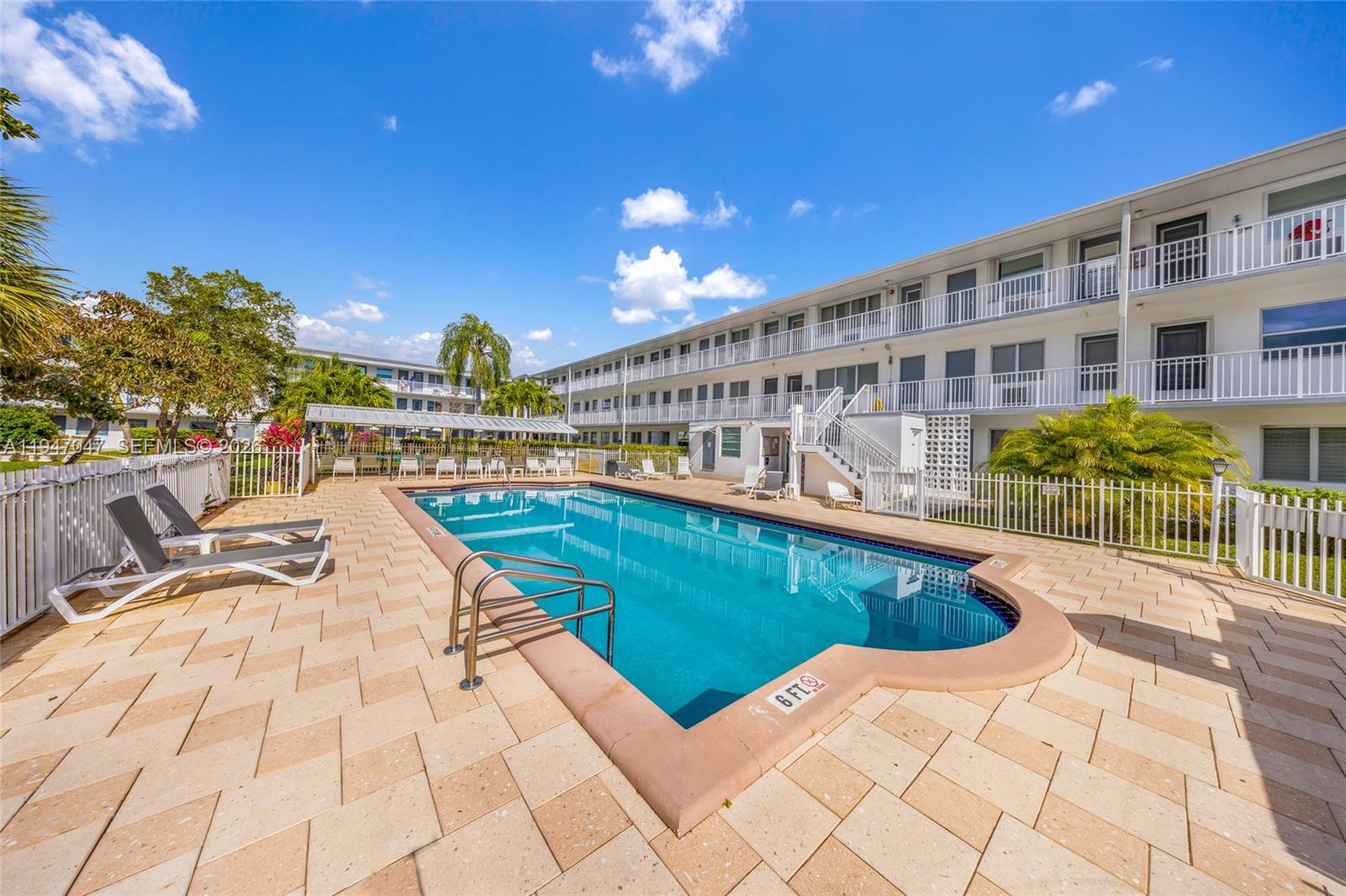 GOLDEN TOWERS NO 2 INC - - Residential