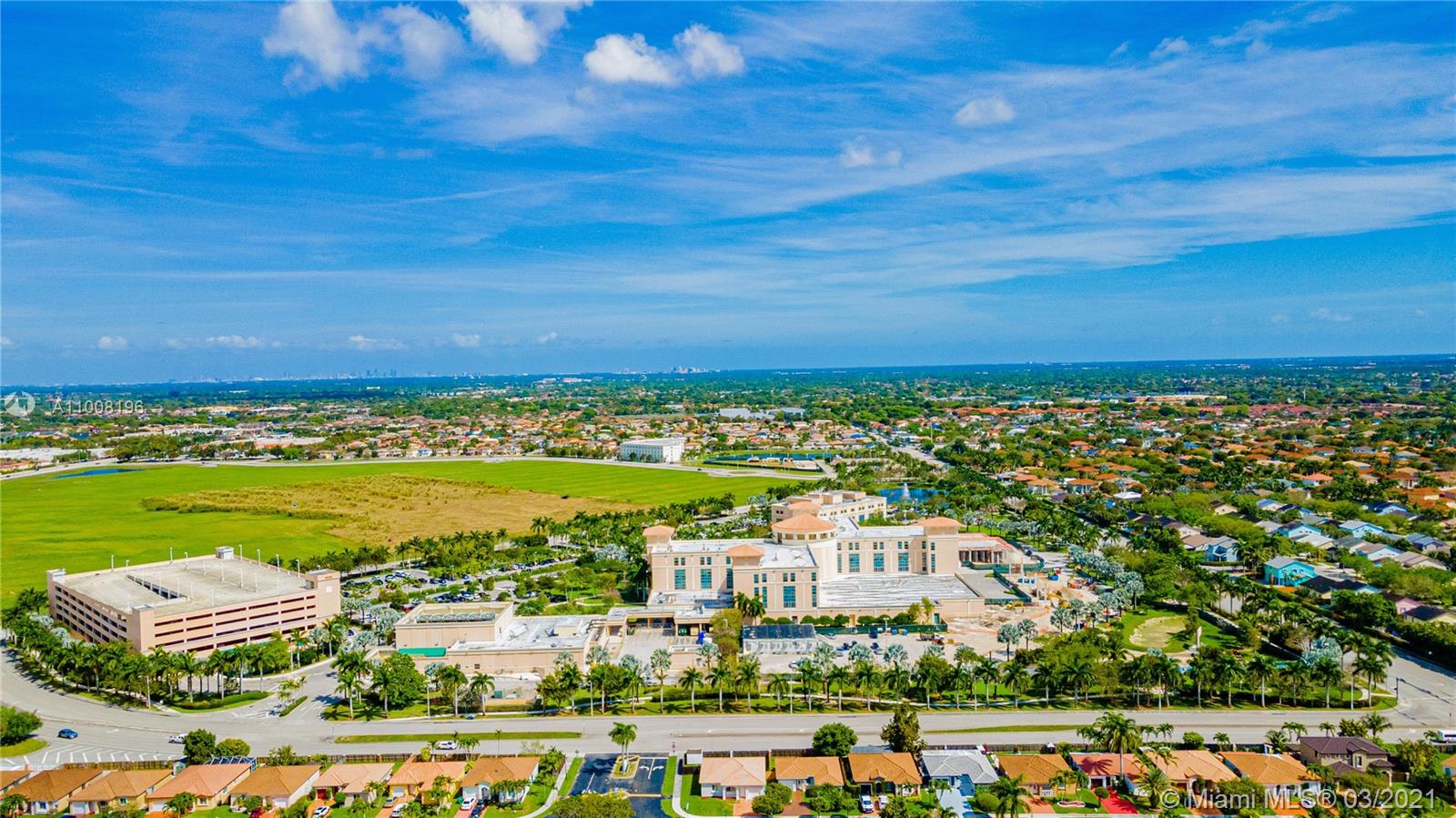 MONACO ESTATES AT KENDALL - Residential