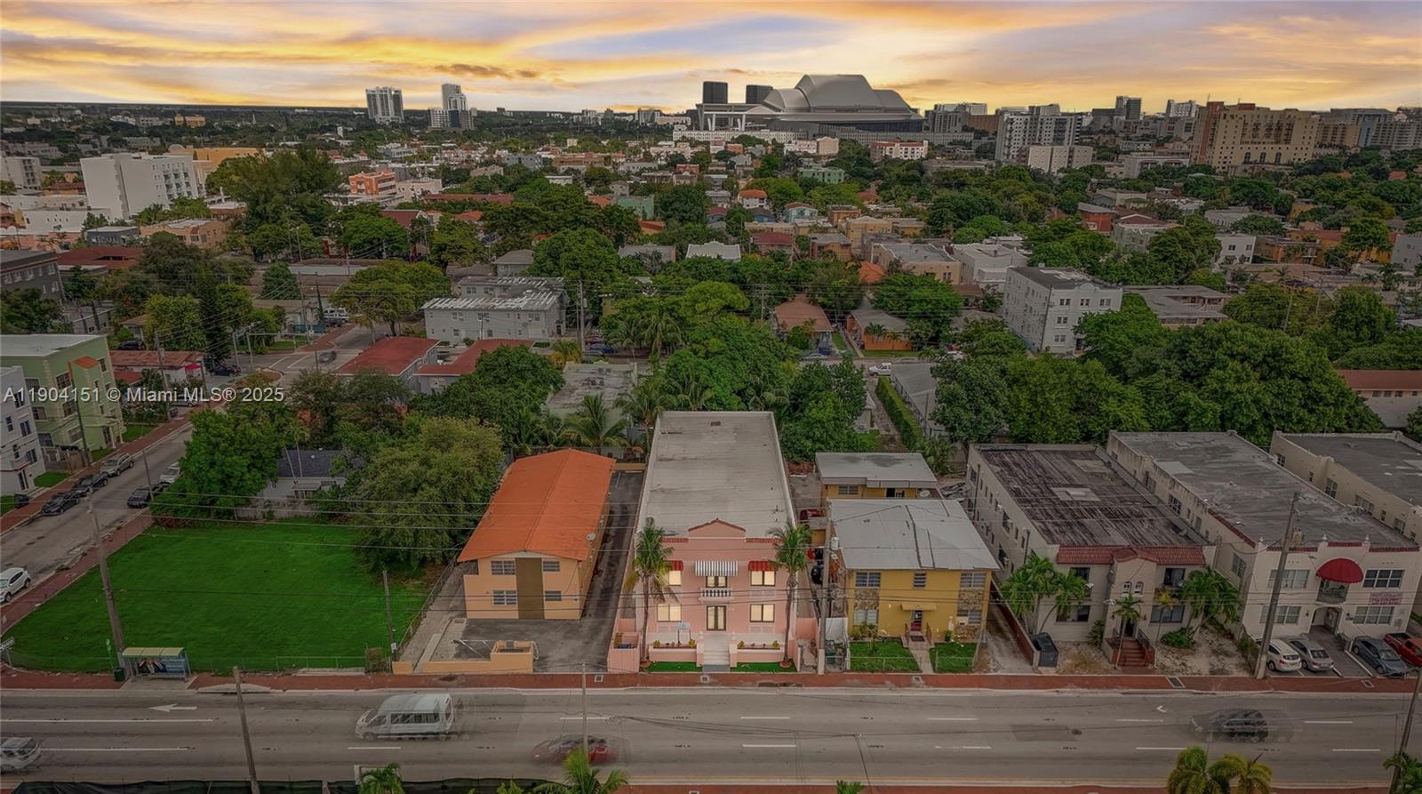 LAWRENCE ESTATES LAND COS - Residential Lease