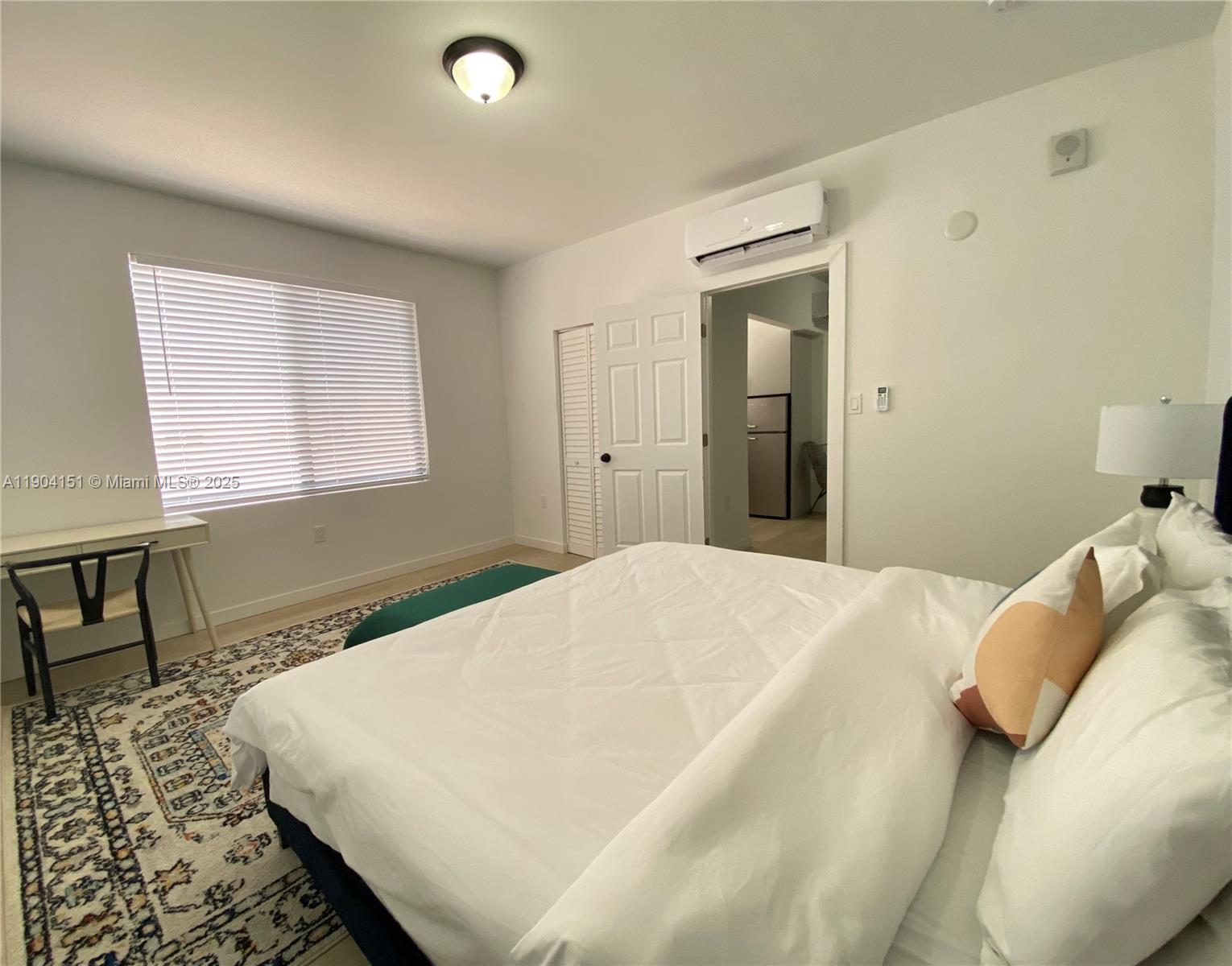 LAWRENCE ESTATES LAND COS - Residential Lease