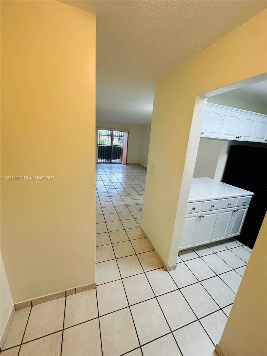 Rental Property at 677 Sw 9th Ave 212, Miami, Broward County, Florida - Bedrooms: 2 
Bathrooms: 1  - $2,200 MO.