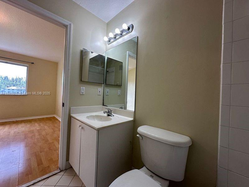 VENETIA GARDENS SOUTH CON - Residential