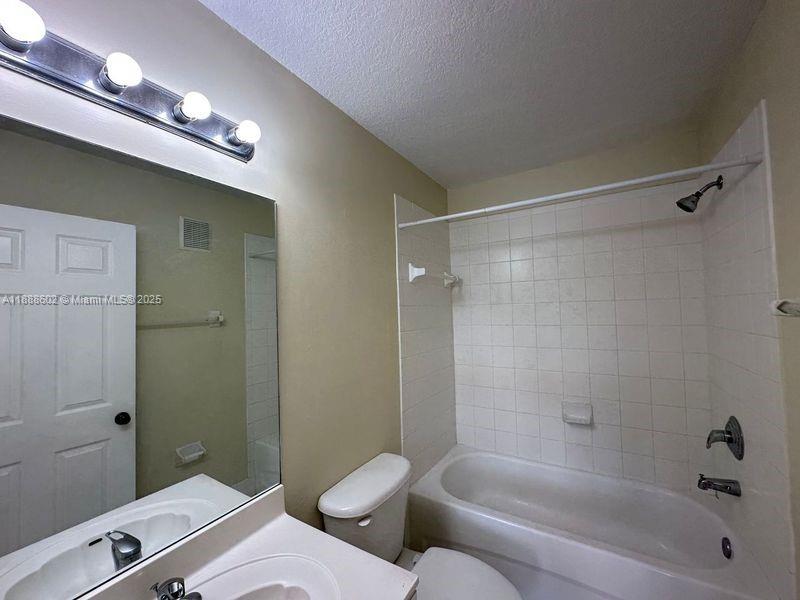 VENETIA GARDENS SOUTH CON - Residential