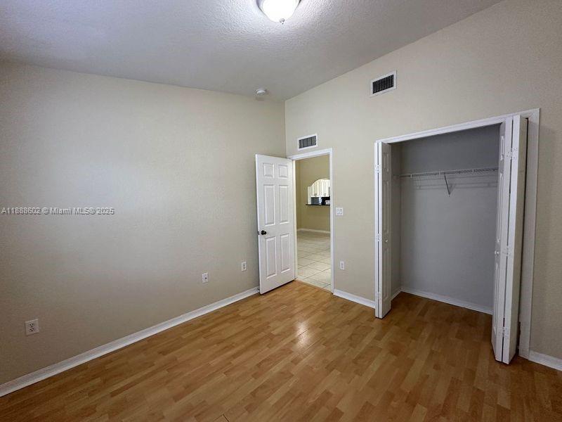 VENETIA GARDENS SOUTH CON - Residential