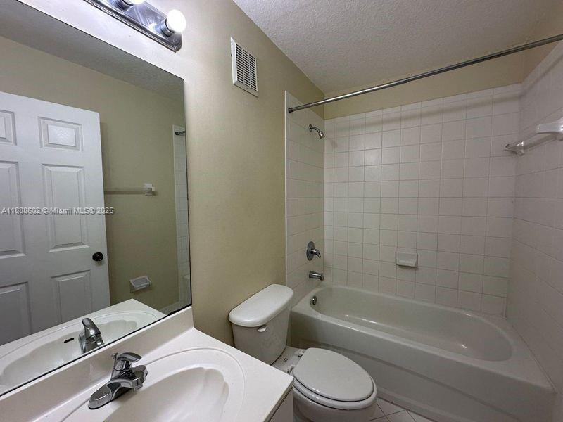 VENETIA GARDENS SOUTH CON - Residential