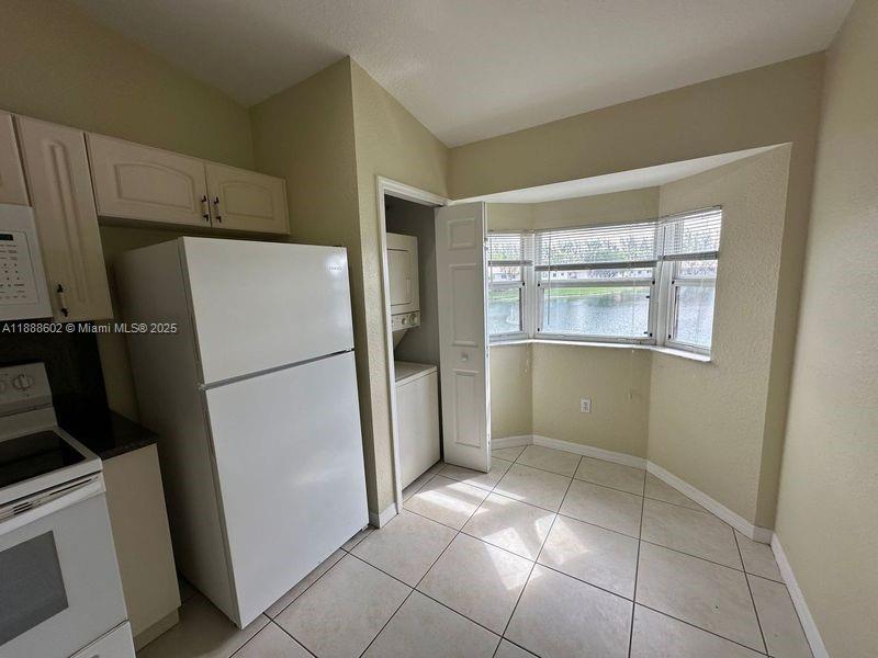 VENETIA GARDENS SOUTH CON - Residential
