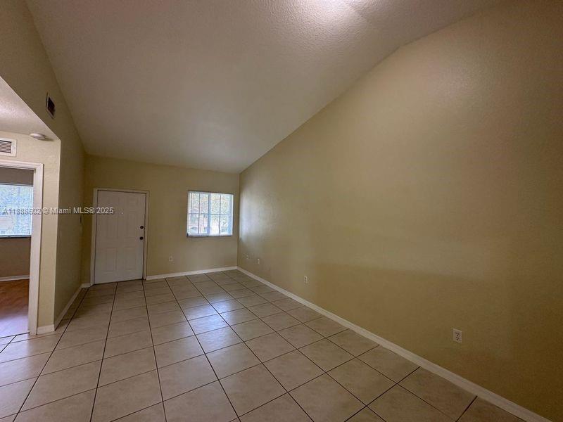 VENETIA GARDENS SOUTH CON - Residential