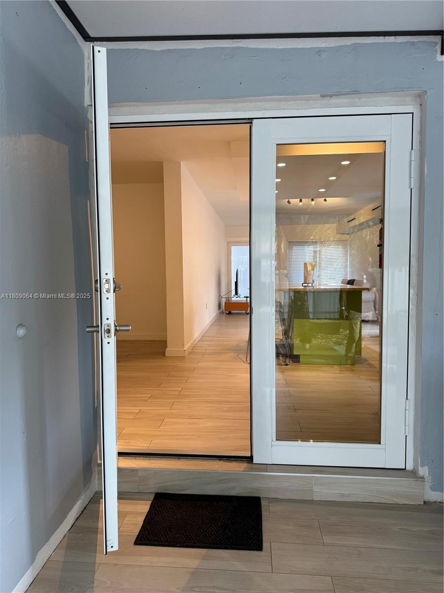 WOODSIDE - Residential Lease