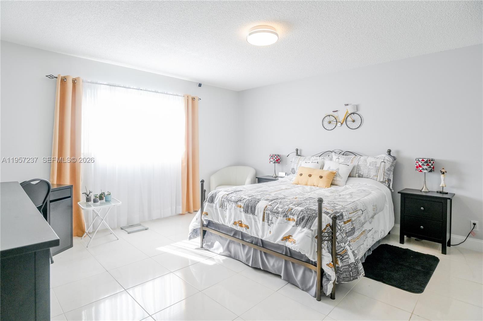 CASTLE APARTMENTS 12 COND - Residential