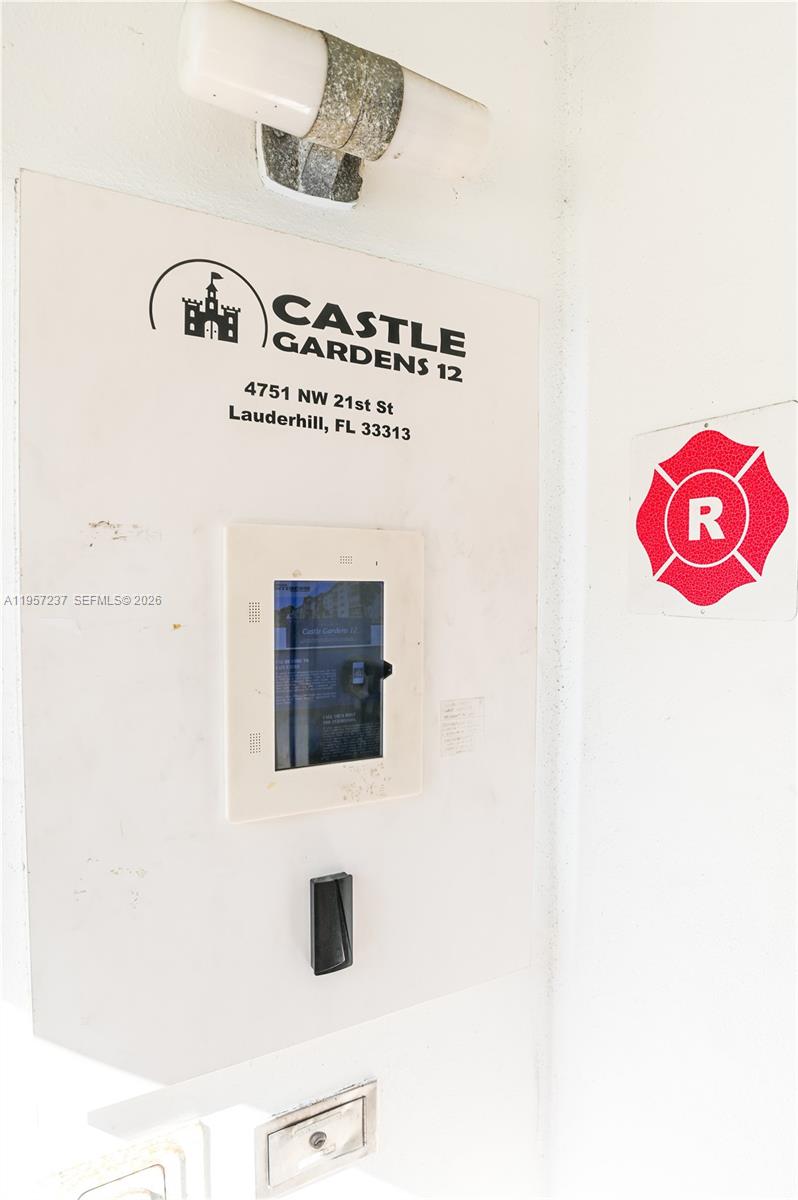 CASTLE APARTMENTS 12 COND - Residential