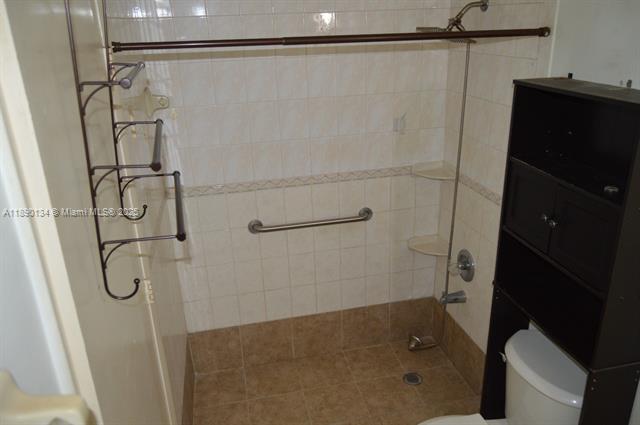 GRAND VISTA CONDO - Residential