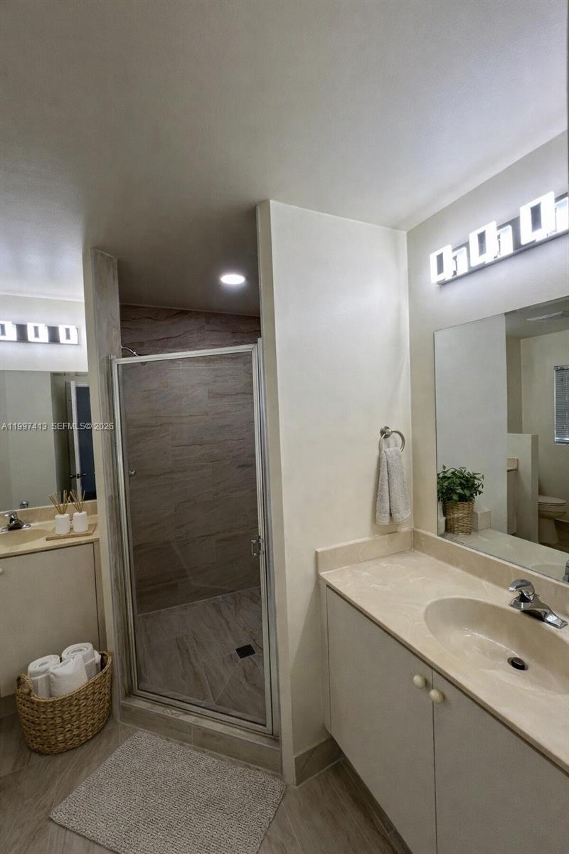 SEMINOLE ESTATES & TOWNHO - Residential