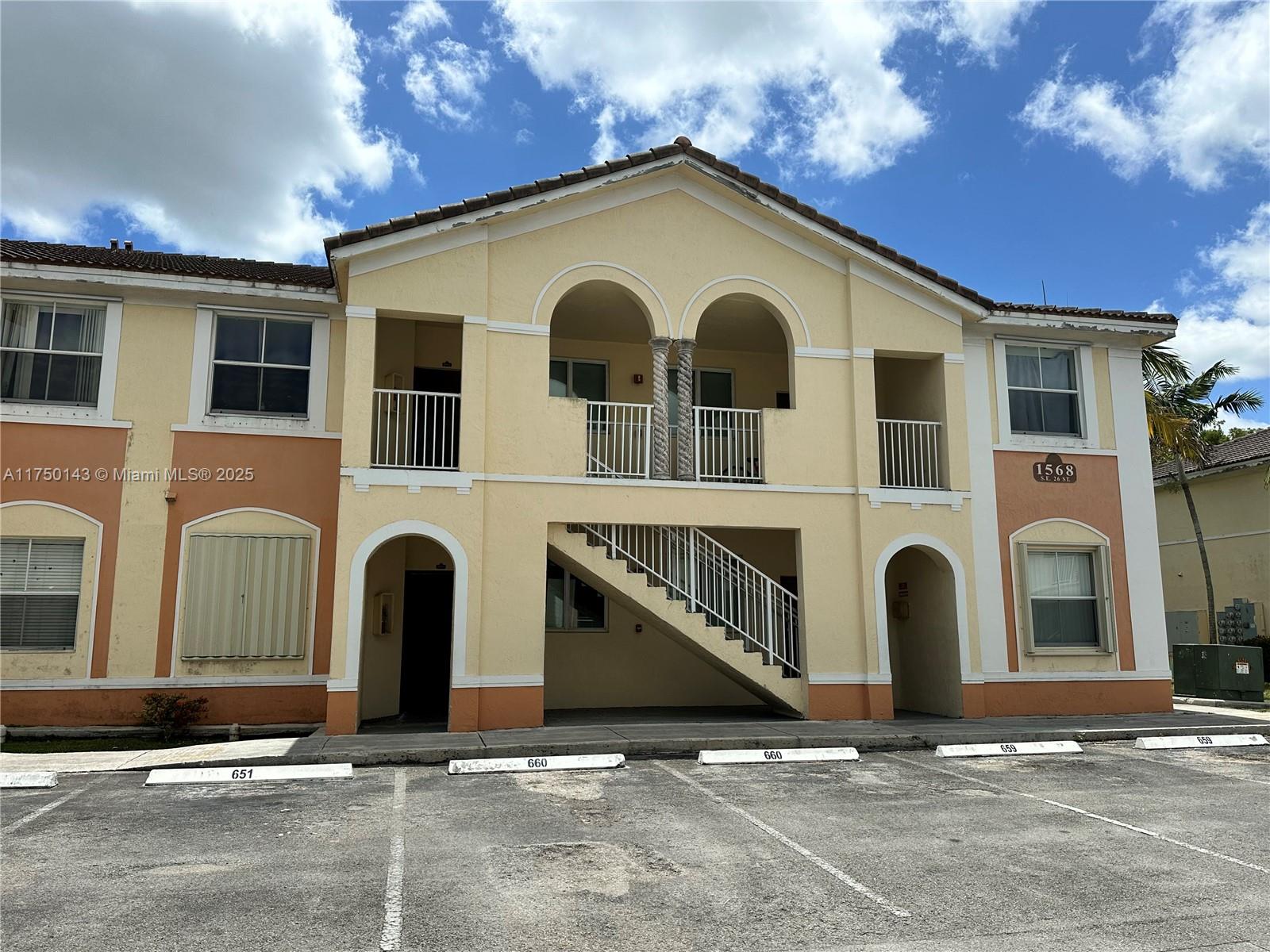 Rental Property at 1568 Se 26th St 101, Homestead, Miami-Dade County, Florida - Bedrooms: 2 
Bathrooms: 2  - $1,800 MO.