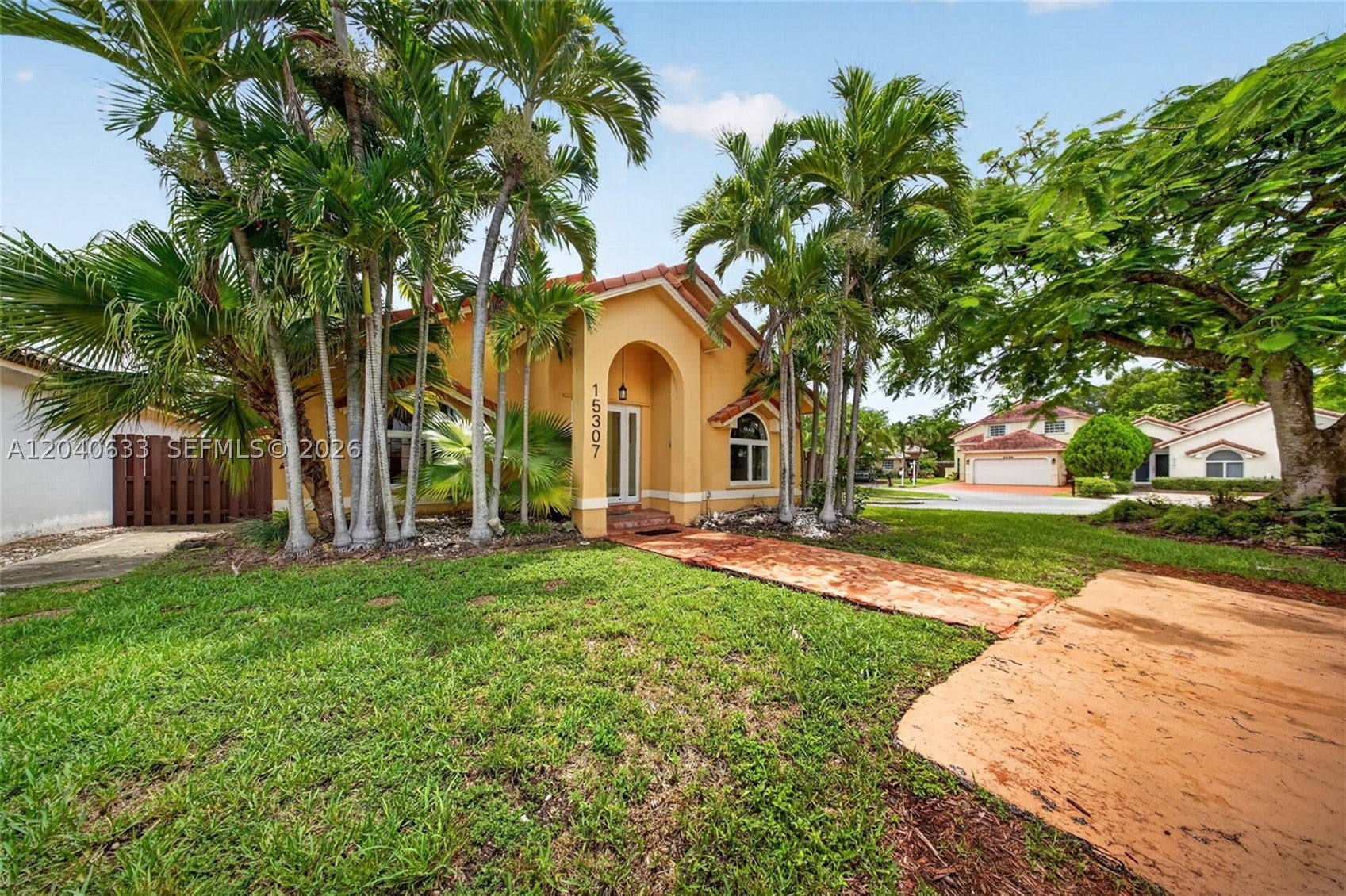 15307 SW 52nd Ter