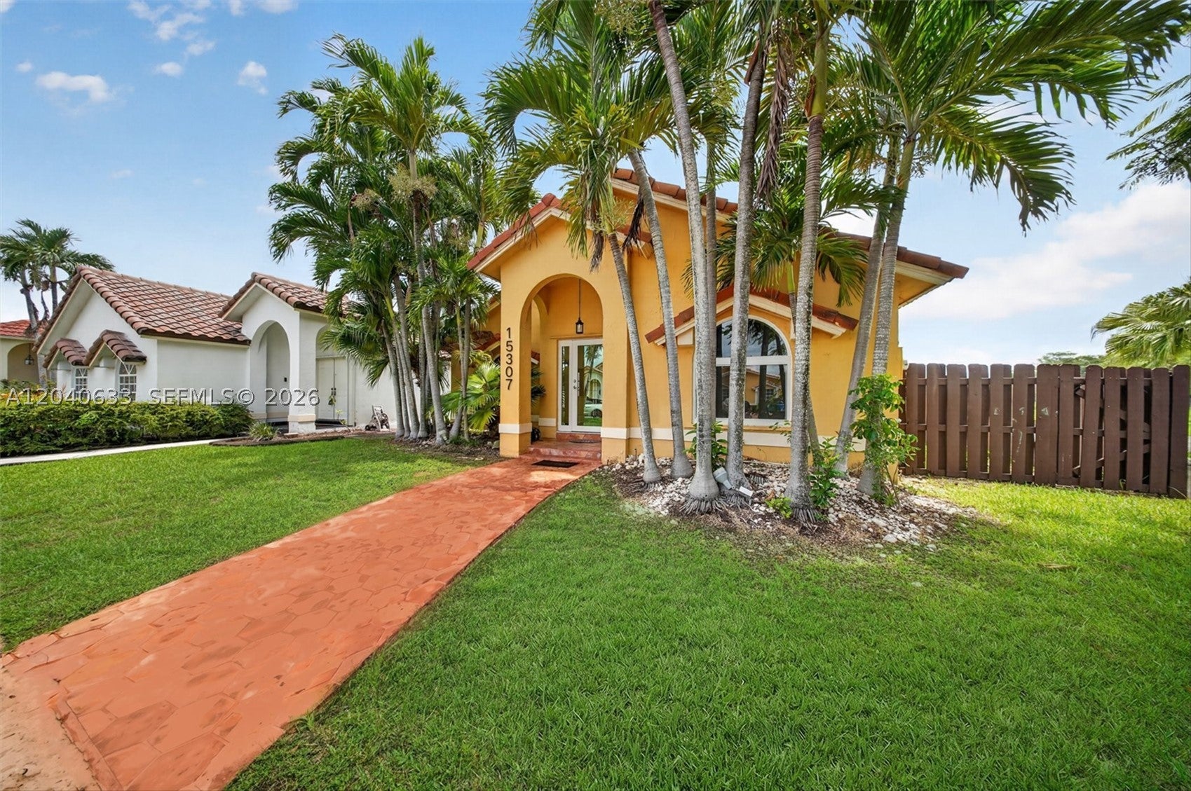 15307 SW 52nd Ter