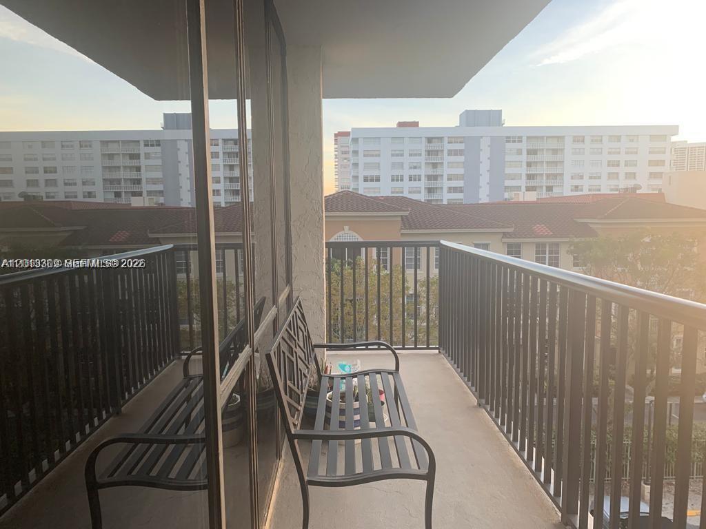 AVANT GARDE CONDO - Residential
