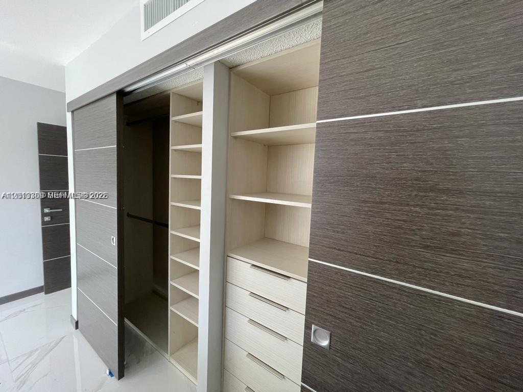 AVANT GARDE CONDO - Residential