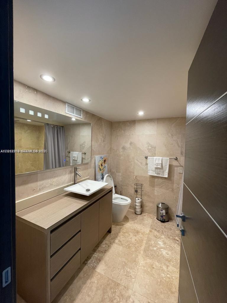 AVANT GARDE CONDO - Residential
