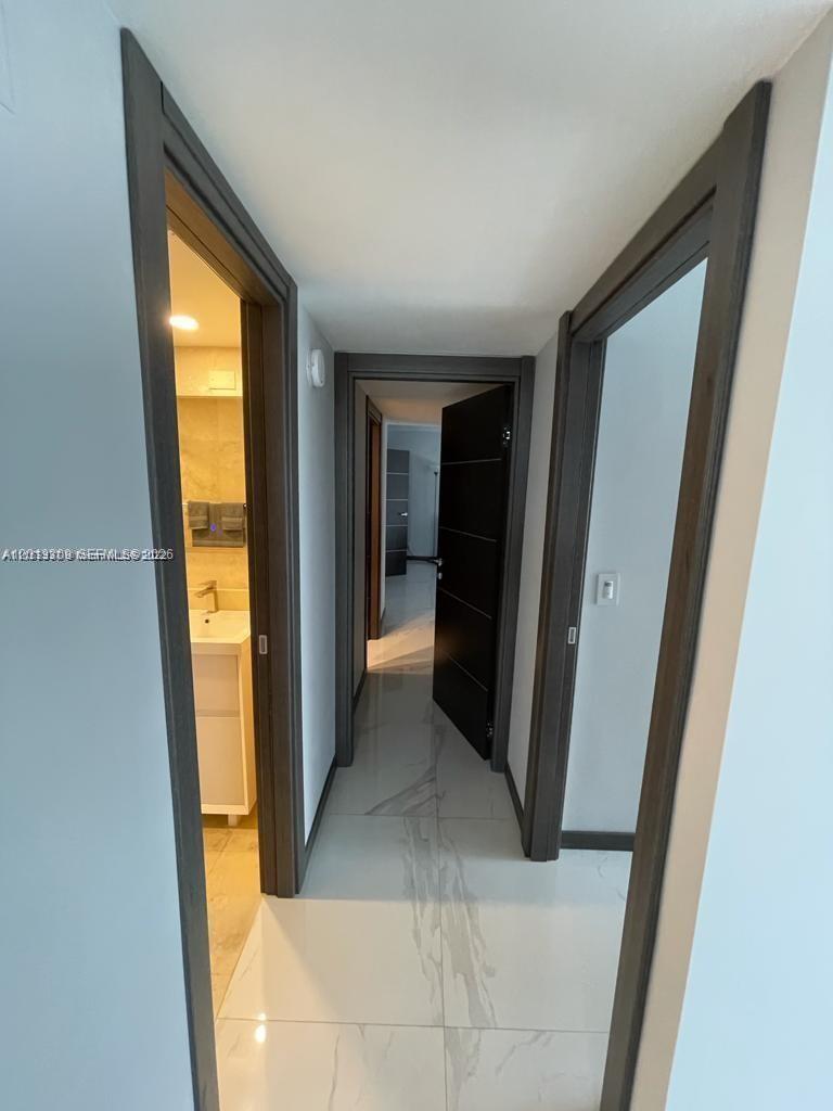AVANT GARDE CONDO - Residential