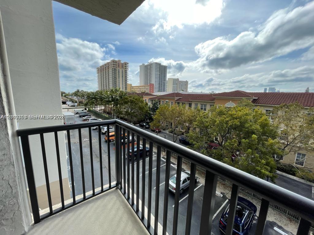 AVANT GARDE CONDO - Residential