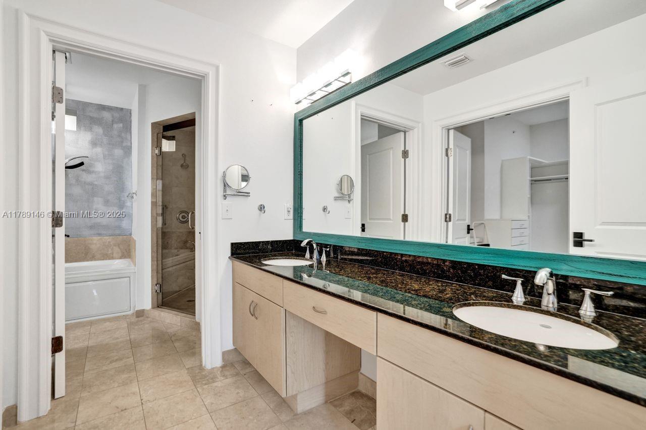 The Palms at Weston - Residential