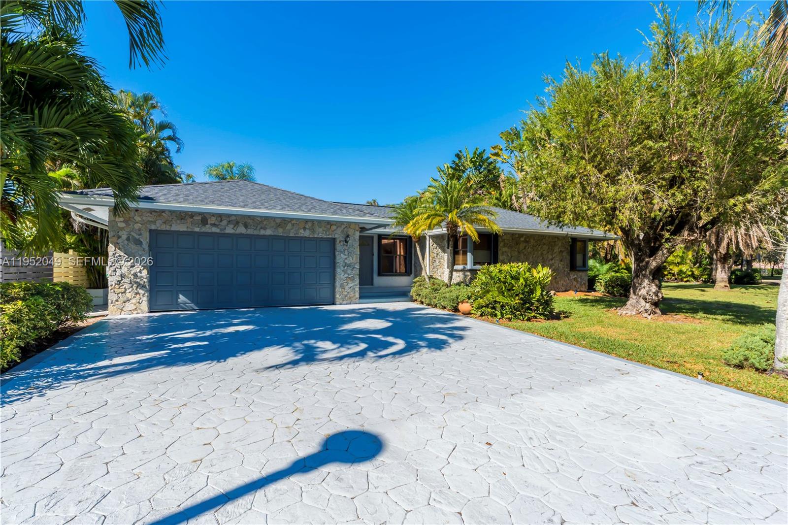 BEACHWOOD HEIGHTS - Residential