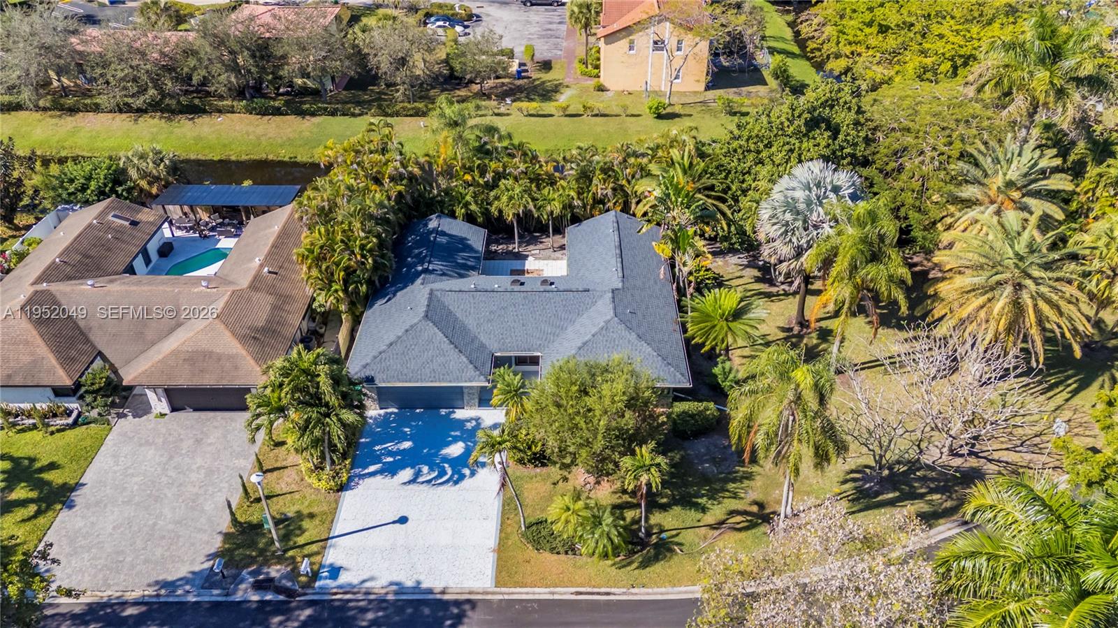 BEACHWOOD HEIGHTS - Residential