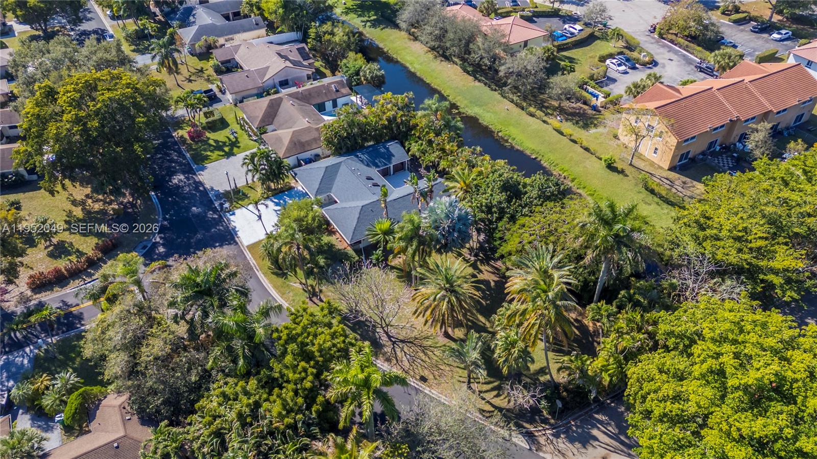 BEACHWOOD HEIGHTS - Residential