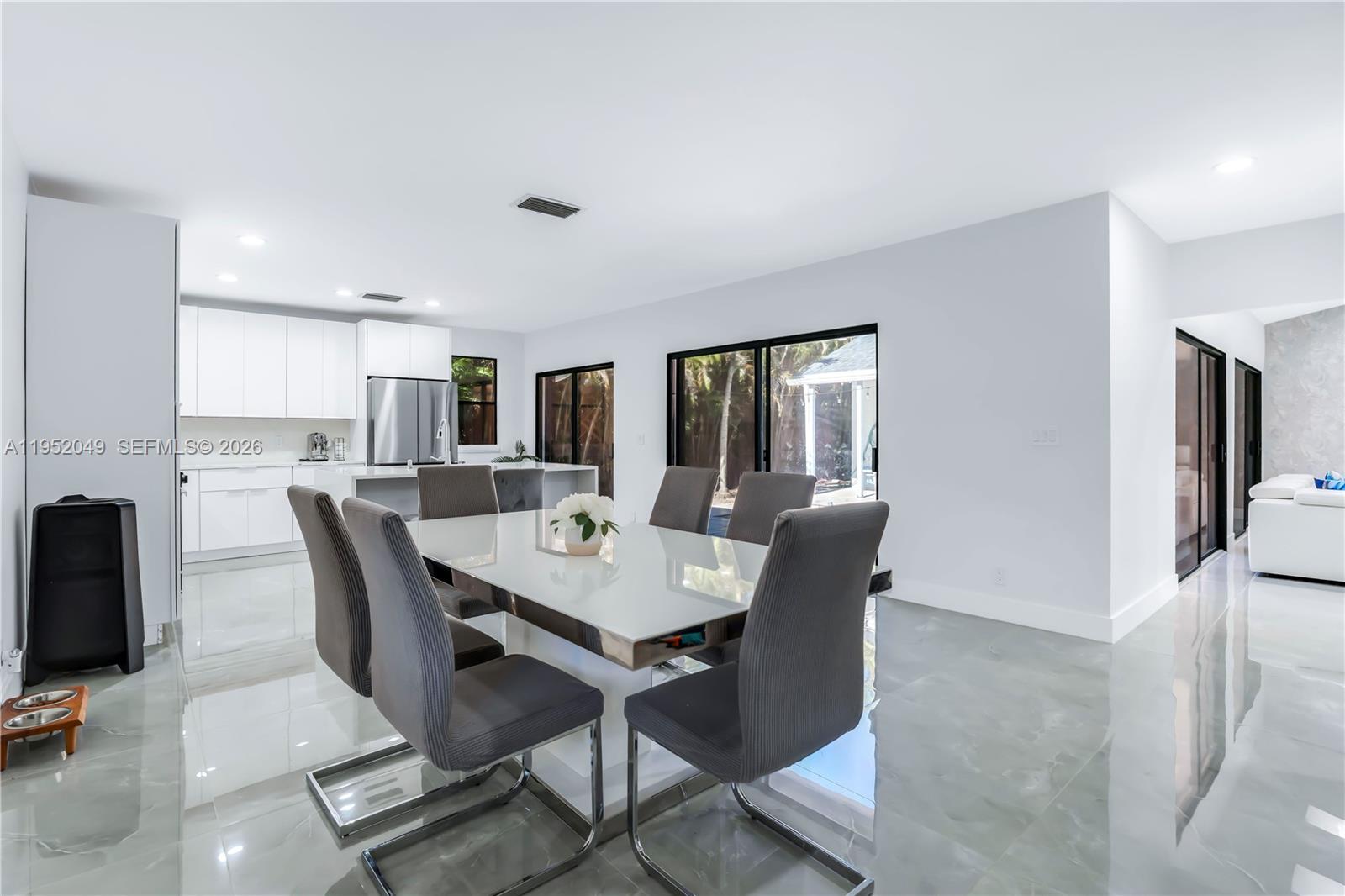 BEACHWOOD HEIGHTS - Residential