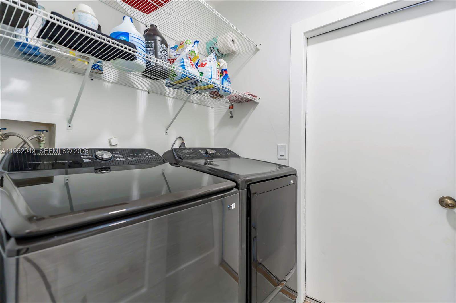 BEACHWOOD HEIGHTS - Residential