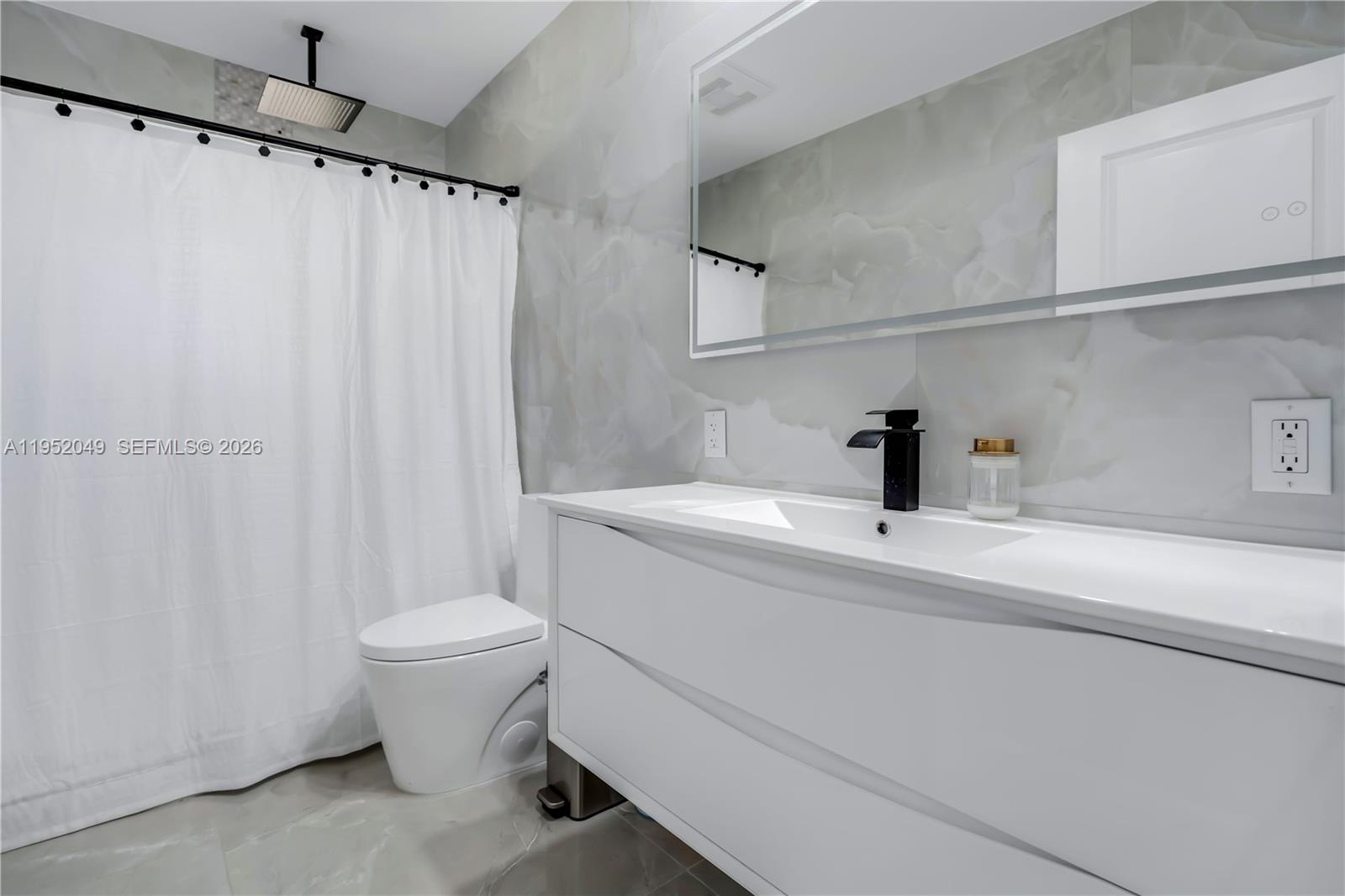 BEACHWOOD HEIGHTS - Residential