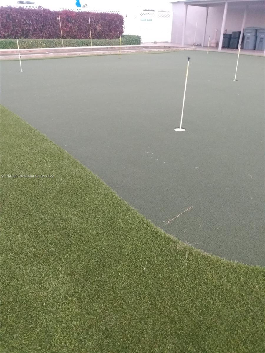 CAMELOT VILLAGE SEC 3 - Residential