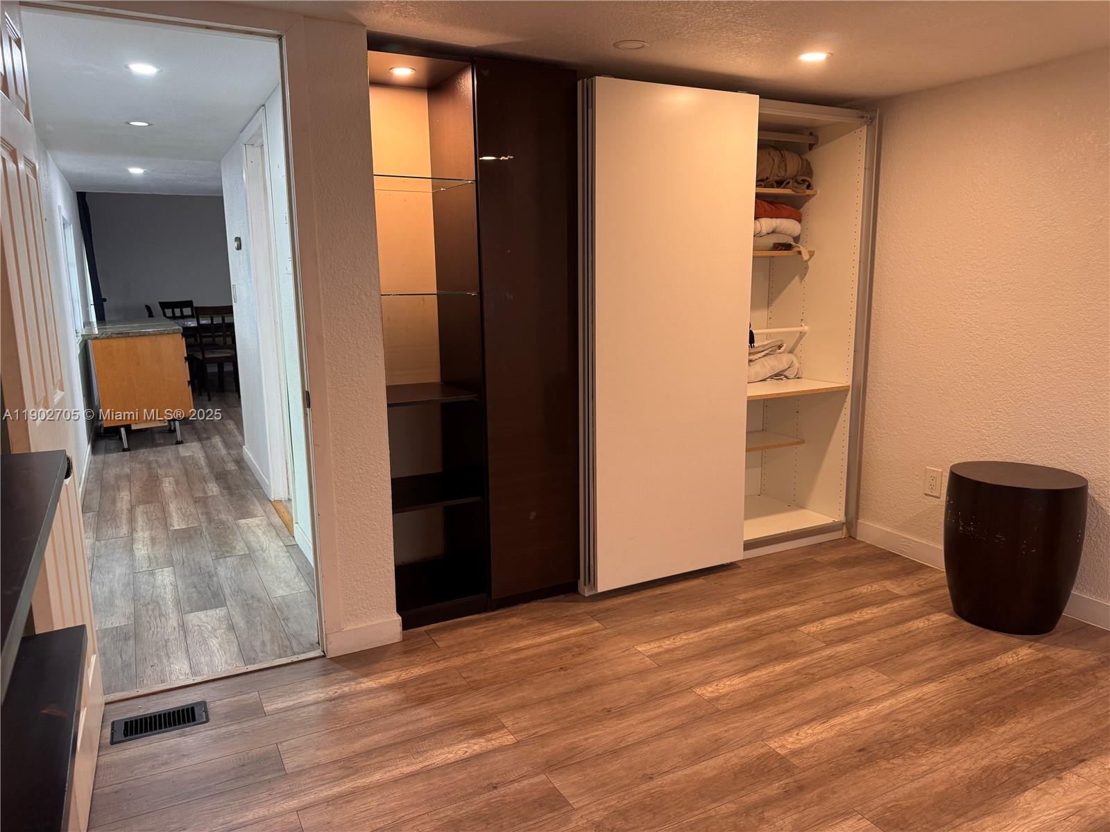 Everglades Lakes - Residential