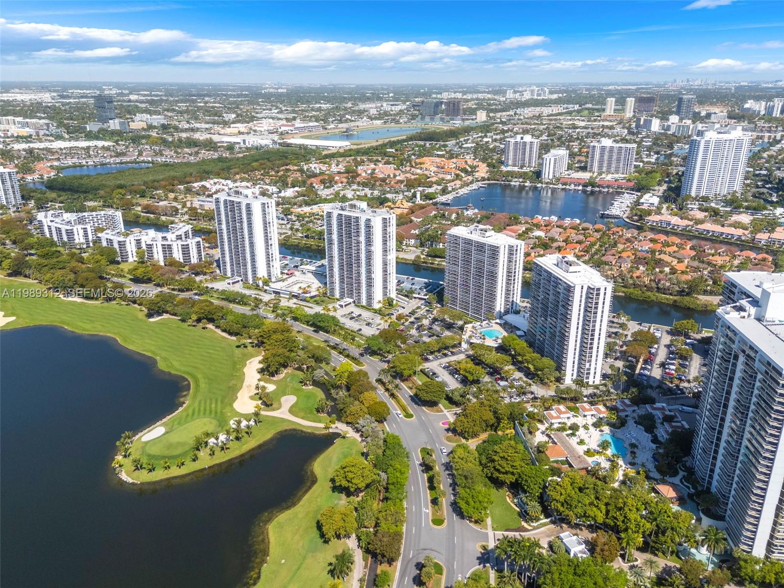 FLAMENCO CONDO TOWER I - Residential